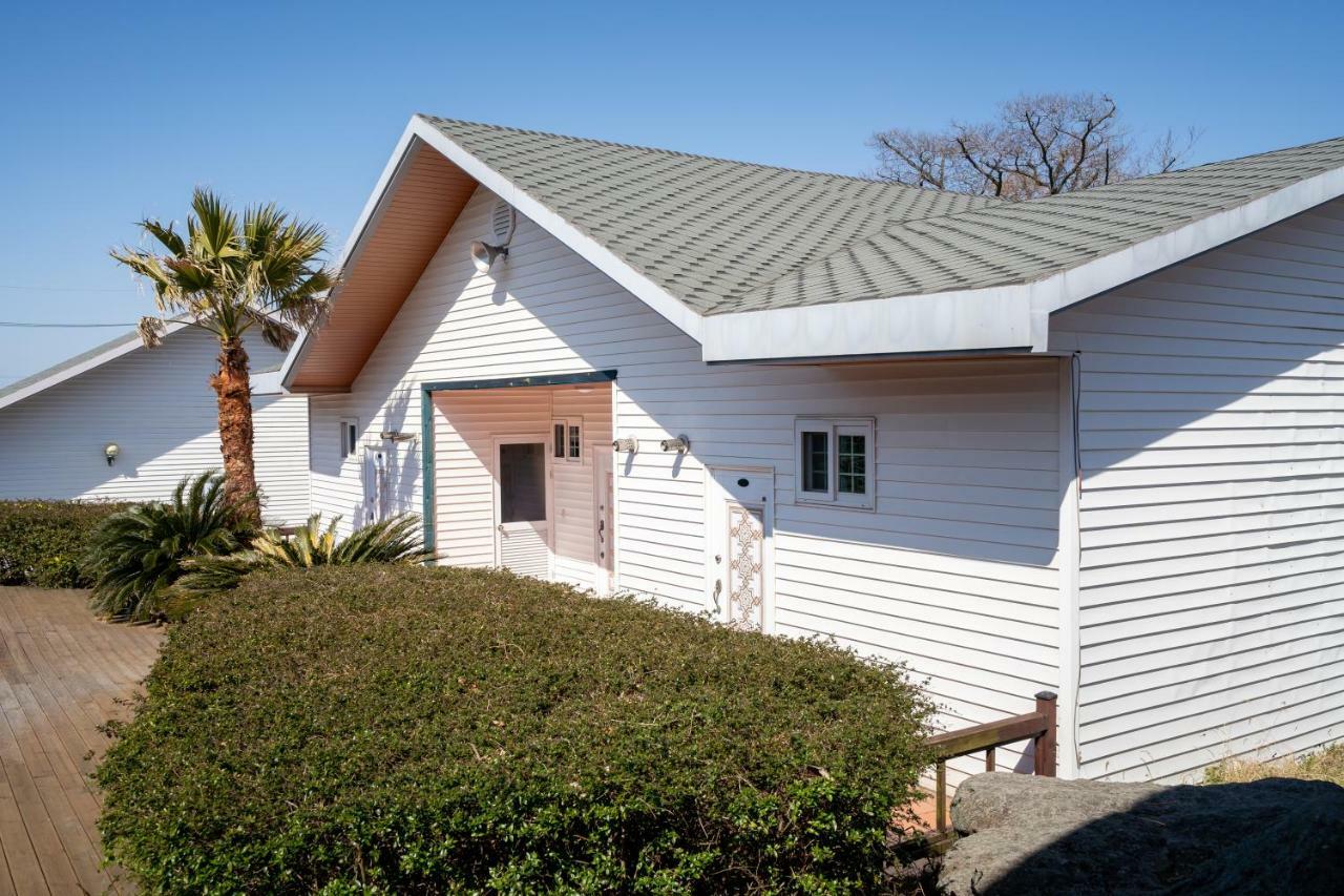 Joyville Resort Jeju Exterior photo