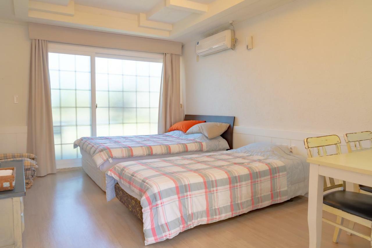 Joyville Resort Jeju Exterior photo