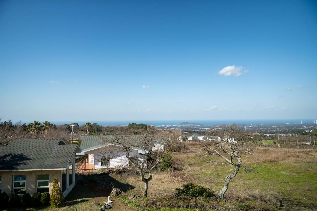 Joyville Resort Jeju Exterior photo
